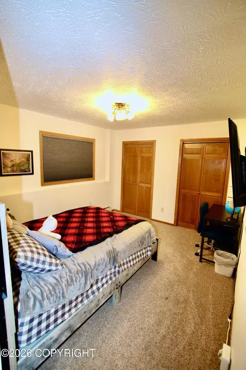 Bedroom - 22939 Eagle Glacier Loop, Eagle River, AK 99577 photo 3 of 4