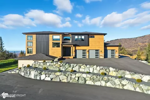 6407 Southpointe Ridge Dr, Anchorage, AK 99516