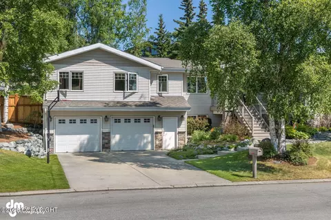 12961 Nora Dr, Anchorage, AK 99515