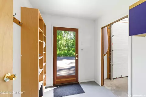 Entry Way - 20534 Crabtree St, Chugiak, AK 99567 photo 5 of 5