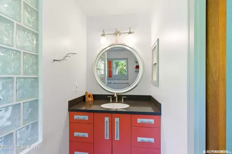 Bath - 20534 Crabtree St, Chugiak, AK 99567 photo 3 of 5