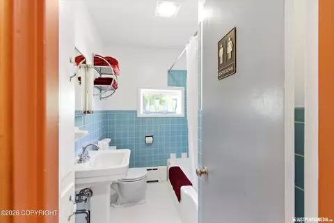 Bath - 20534 Crabtree St, Chugiak, AK 99567 photo 1 of 5