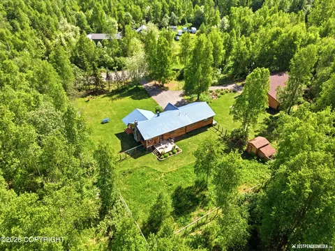 View/Area - 20534 Crabtree St, Chugiak, AK 99567 photo 4 of 5