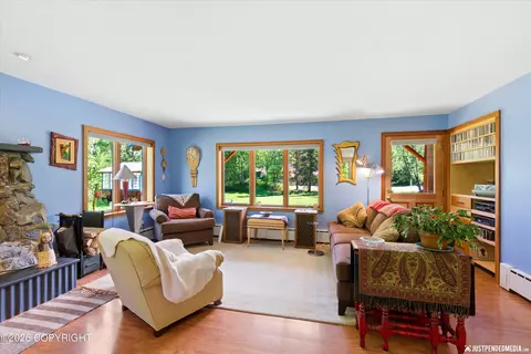 Living - 20534 Crabtree St, Chugiak, AK 99567 photo 2 of 5