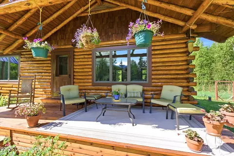 Exterior - 20534 Crabtree St, Chugiak, AK 99567 photo 8 of 22