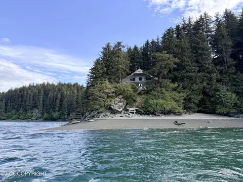 60187 Chesloknu Lease, Seldovia, AK 99663