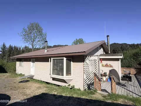 333 Anderson Way, Seldovia, AK 99663