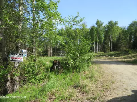 35295 Urban Ct, Sterling, AK 99672