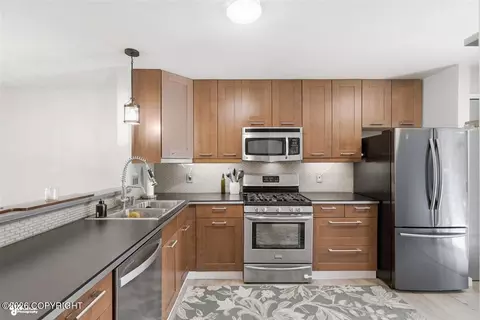 Kitchen - 11233 Bridger Cir, Eagle River, AK 99577 photo 1 of 5