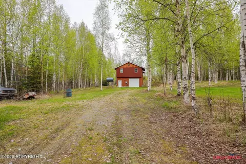 7329 W Peninsula Dr, Wasilla, AK 99623