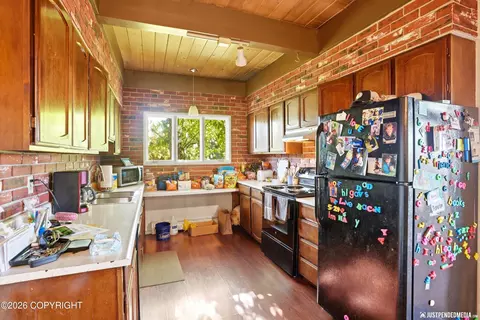 Kitchen - 344 E 15th Ave, Anchorage, AK 99501 photo 1 of 5