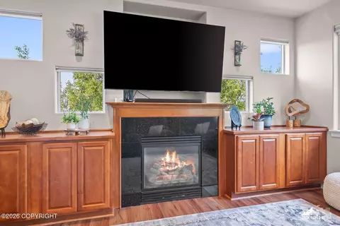 Living - 10935 Splendor Loop, Eagle River, AK 99577 photo 4 of 8