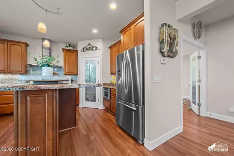 Kitchen - 10935 Splendor Loop, Eagle River, AK 99577 photo 15 of 15