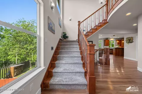 Entry Way - 10935 Splendor Loop, Eagle River, AK 99577 photo 4 of 12