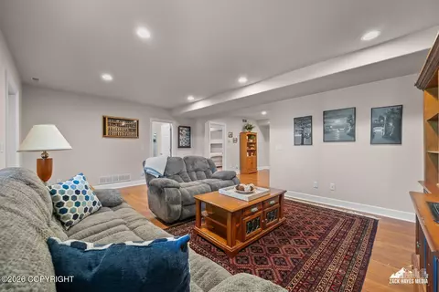 Living - 10935 Splendor Loop, Eagle River, AK 99577 photo 8 of 8