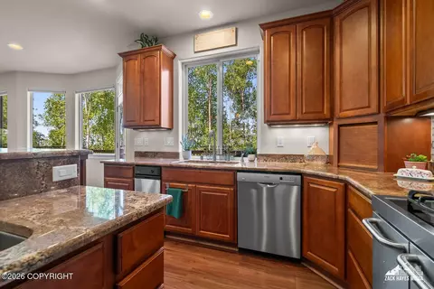 Kitchen - 10935 Splendor Loop, Eagle River, AK 99577 photo 8 of 15