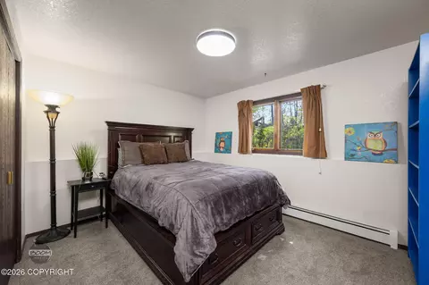 Bedroom - 8280 E 20th Ave, Anchorage, AK 99504 photo 5 of 6