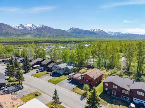 View/Area - 8280 E 20th Ave, Anchorage, AK 99504 photo 2 of 7