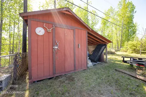 Exterior - 8280 E 20th Ave, Anchorage, AK 99504 photo 4 of 15