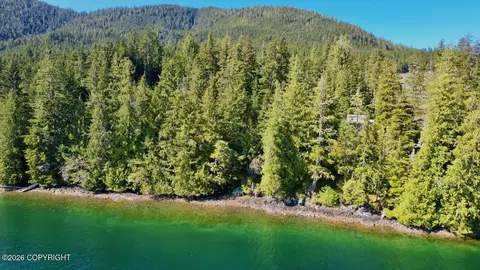 14 Nanny Bay Rd # C, Hollis, AK 99000
