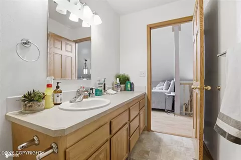 Bath - 9531 Dundas Cir, Eagle River, AK 99577 photo 5 of 5