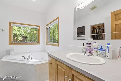 Bath - 9531 Dundas Cir, Eagle River, AK 99577 photo 2 of 5