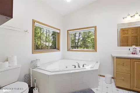 Bath - 9531 Dundas Cir, Eagle River, AK 99577 photo 3 of 5