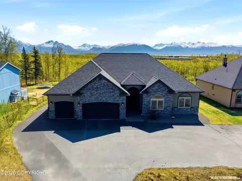 5570 S Irwin Dr, Wasilla, AK 99623