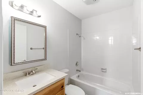 Bath - 18640 Eaglewood Loop, Eagle River, AK 99577 photo 2 of 2