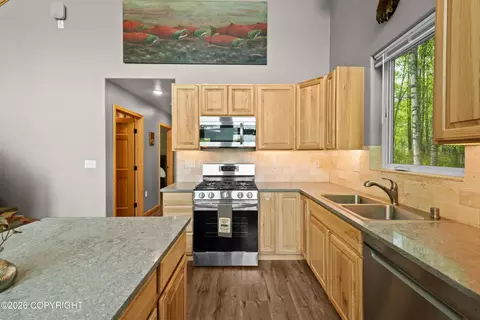 Kitchen - 10751 N Pilot Dr, Willow, AK 99688 photo 5 of 6