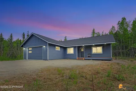 2941 N Sally Mae Cir, Wasilla, AK 99623