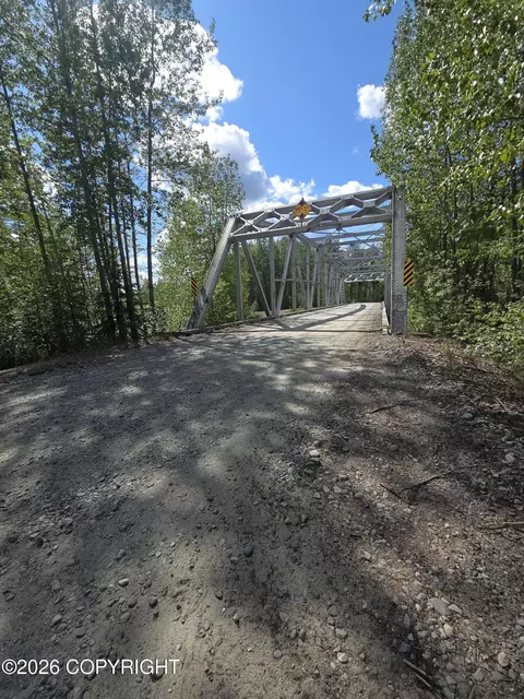 36085 S Malaspina Loop, Talkeetna, AK 99676