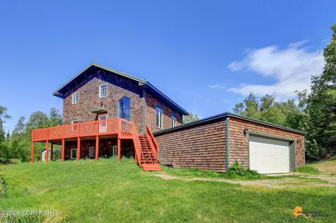 3040 N Seagull Dr, Palmer, AK 99645