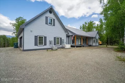 1031 W Balboa Dr, Wasilla, AK 99654
