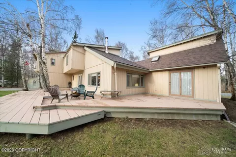 620 E Susitna Dr, Wasilla, AK 99654