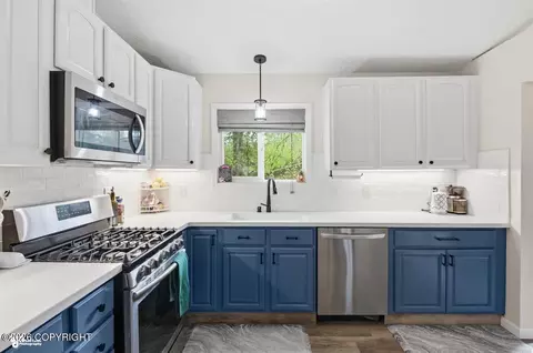 3551 Newcomb Dr, Anchorage, AK 99508