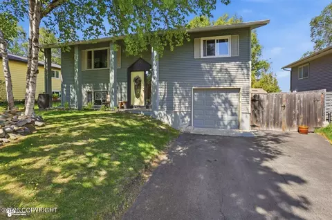 3521 Kachemak Cir, Anchorage, AK 99515