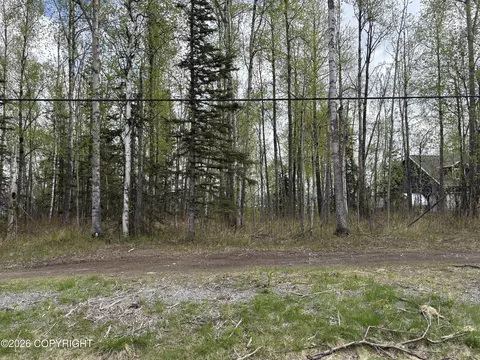 5201 S Outrigger Dr, Wasilla, AK 99623