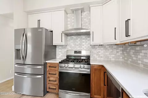 Kitchen - 19551 Highland Ridge Dr, Eagle River, AK 99577 photo 3 of 3
