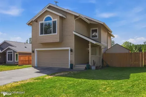 484 N Denali St, Palmer, AK 99645