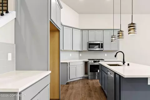 Kitchen - 8811 Turlock Dr, Eagle River, AK 99577 photo 3 of 4