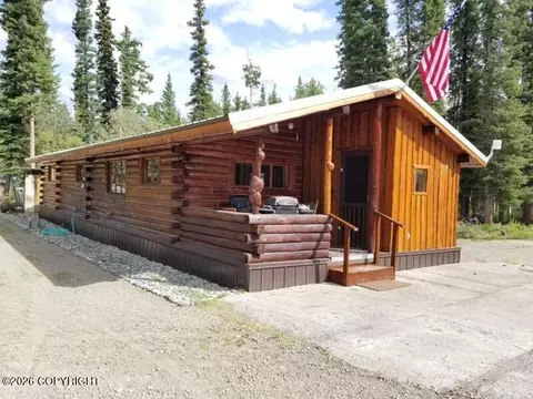 27 Klutina River Trail Rd, Copper Center, AK 99573