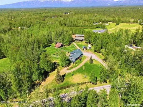 5050 N Farm Loop, Palmer, AK 99645