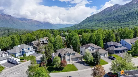 View/Area - 8811 Acadia Dr, Eagle River, AK 99577 photo 3 of 12