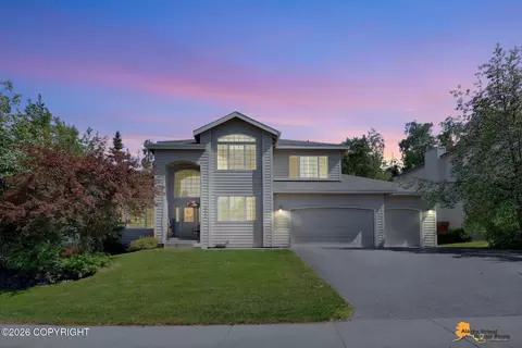 8811 Acadia Dr, Eagle River, AK 99577