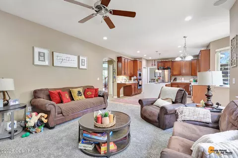 Living - 8811 Acadia Dr, Eagle River, AK 99577 photo 6 of 7