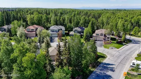 View/Area - 8811 Acadia Dr, Eagle River, AK 99577 photo 6 of 12