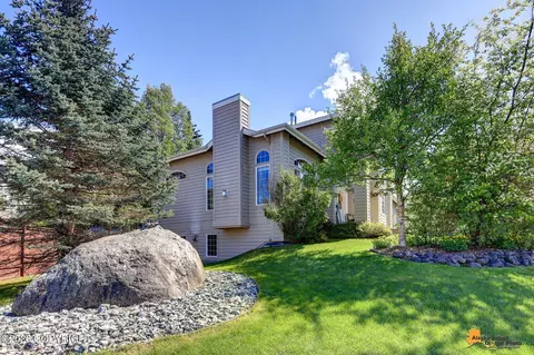 Exterior - 8811 Acadia Dr, Eagle River, AK 99577 photo 13 of 16