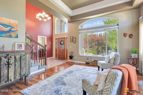 Entry Way - 8811 Acadia Dr, Eagle River, AK 99577 photo 4 of 9