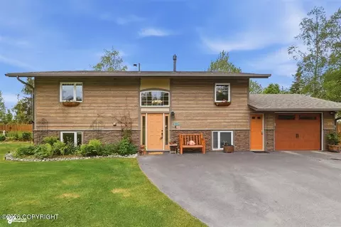 317 Diane Ln, Soldotna, AK 99669